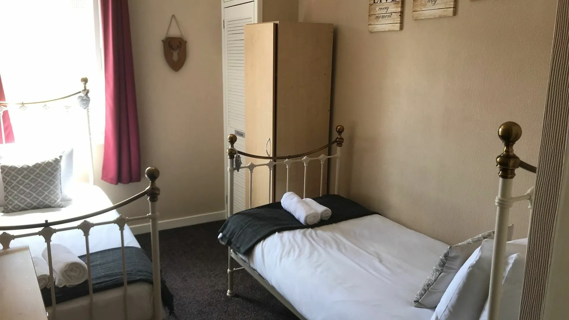 Crags View Apartment Edinburgh